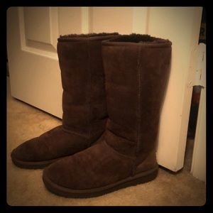 Ugg Boots - Brown